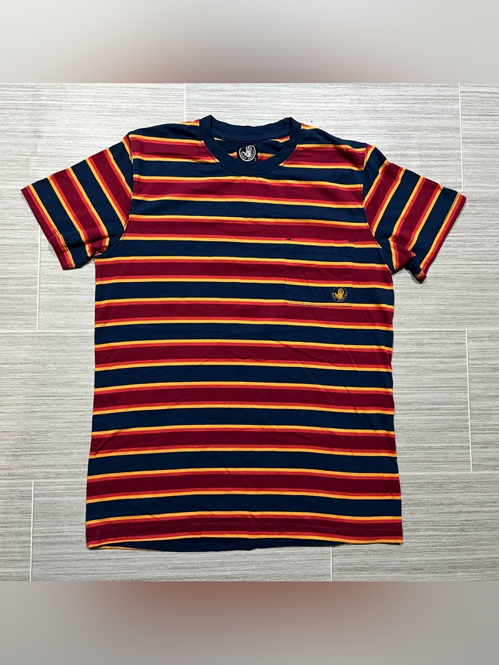 Body Glove Tee w/ Red Orange, Yellow, Stripes - Men's/Unisex - Medium